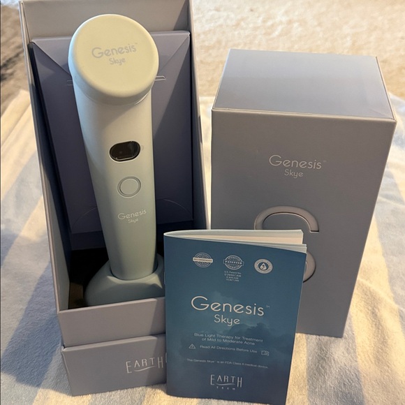 EARTH Other - EARTH Genesis Skye Blue Skincare Tool